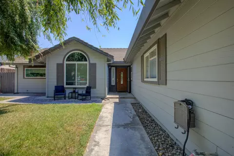 3816 Blaker Rd, Ceres, CA 95307 photo 2