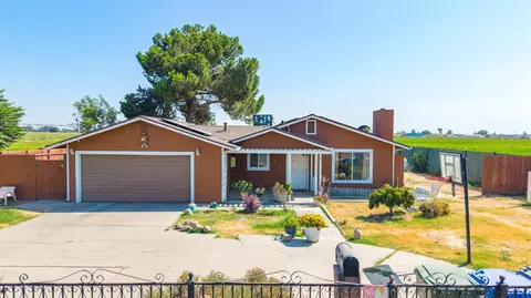 822 E Glenwood, Turlock, CA 95380