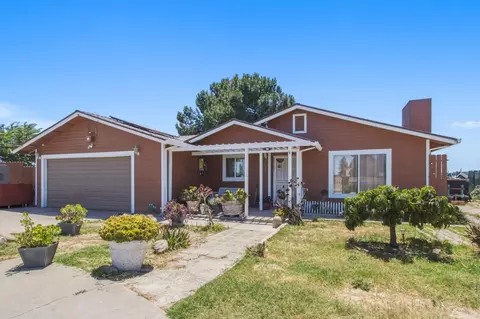 822 E Glenwood, Turlock, CA 95380