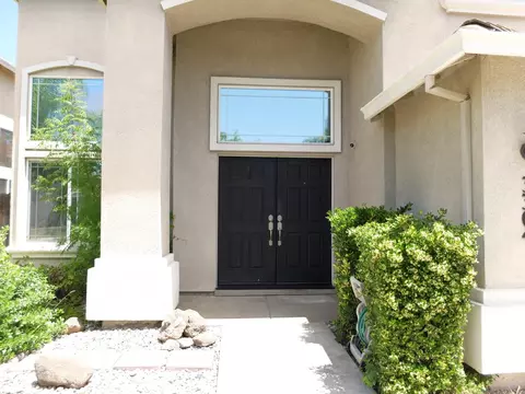 Entry Way - 3304 Cardinal Flower Ave, Modesto, CA 95355 photo 1 of 2