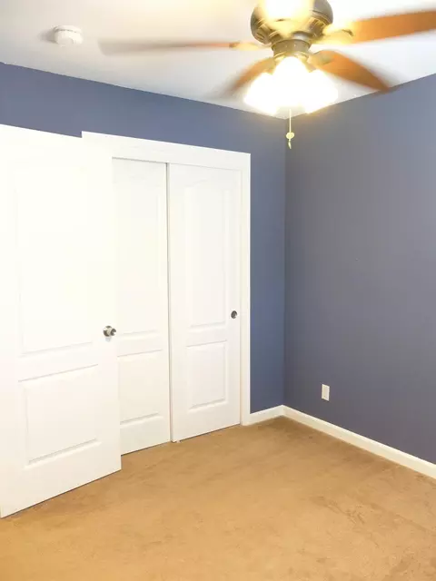 Bedroom - 3304 Cardinal Flower Ave, Modesto, CA 95355 photo 4 of 7
