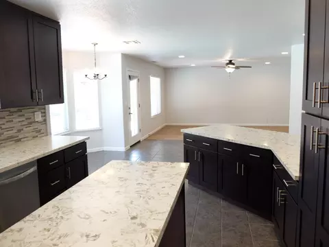Kitchen - 3304 Cardinal Flower Ave, Modesto, CA 95355 photo 5 of 5