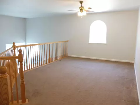 Living - 3304 Cardinal Flower Ave, Modesto, CA 95355 photo 5 of 8
