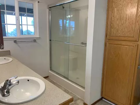 Bath - 3361 Almosta Rd, Placerville, CA 95667 photo 1 of 4