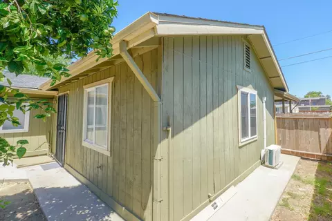 Exterior - 118 Mcgregor, Merced, CA 95341 photo 3 of 6