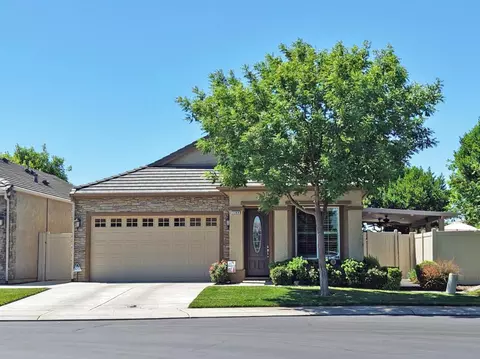 2260 State St, Turlock, CA 95380