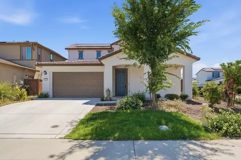 6049 Oberlander Dr, Roseville, CA 95747