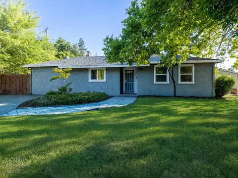 903 Watt Ave, Sacramento, CA 95864