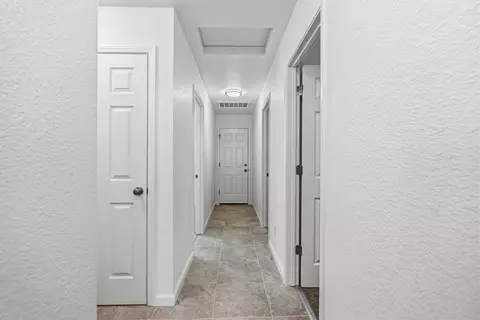 Entry Way - 1316 Riverette Dr, Modesto, CA 95351 photo 2 of 3