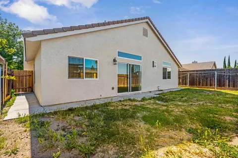 Exterior - 1316 Riverette Dr, Modesto, CA 95351 photo 7 of 8