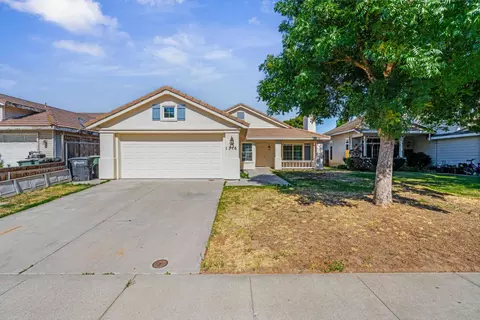 1316 Riverette Dr, Modesto, CA 95351