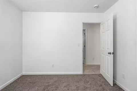 Bedroom - 1316 Riverette Dr, Modesto, CA 95351 photo 14 of 15