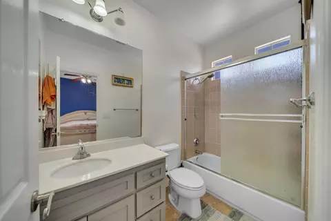Bath - 2105 Steinbeck, Modesto, CA 95356 photo 3 of 4