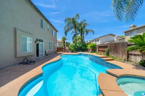 Exterior - 2105 Steinbeck, Modesto, CA 95356 photo 7 of 17