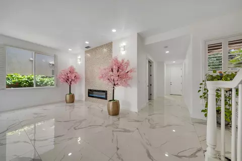 Entry Way - 2105 Steinbeck, Modesto, CA 95356 photo 8 of 16