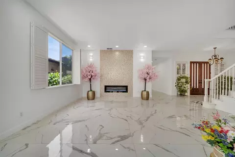 Living - 2105 Steinbeck, Modesto, CA 95356 photo 1 of 2