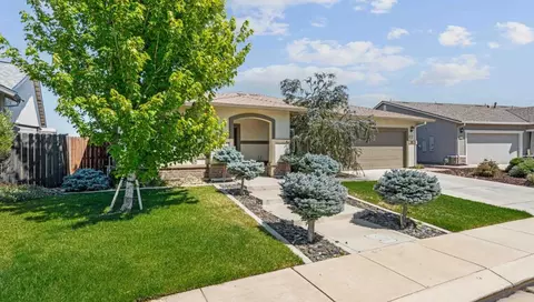 Exterior - 2662 Taft Ave, Manteca, CA 95337 photo 3 of 9