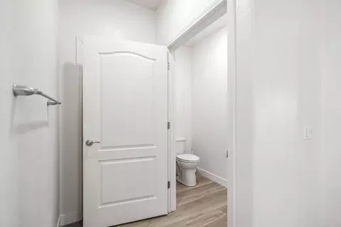 Entry Way - 2662 Taft Ave, Manteca, CA 95337 photo 4 of 5