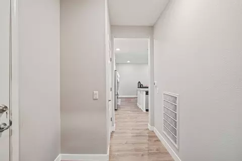 Entry Way - 2662 Taft Ave, Manteca, CA 95337 photo 5 of 5