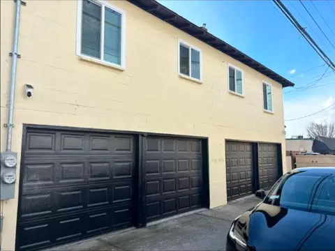 Exterior - 718 6th St, Modesto, CA 95354 photo 11 of 12