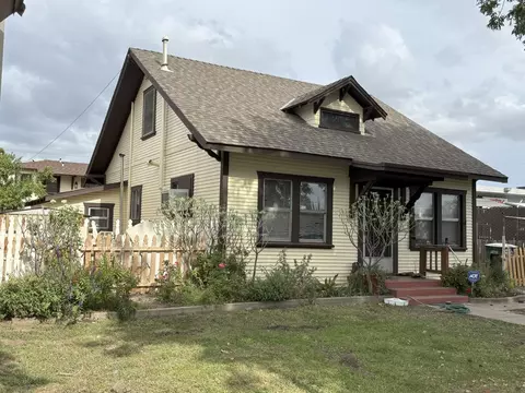 Exterior - 718 6th St, Modesto, CA 95354 photo 10 of 12
