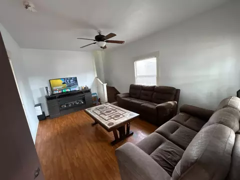 Living - 718 6th St, Modesto, CA 95354 photo 2 of 2