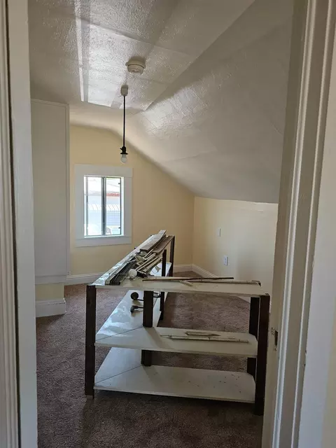 Bedroom - 718 6th St, Modesto, CA 95354 photo 3 of 7