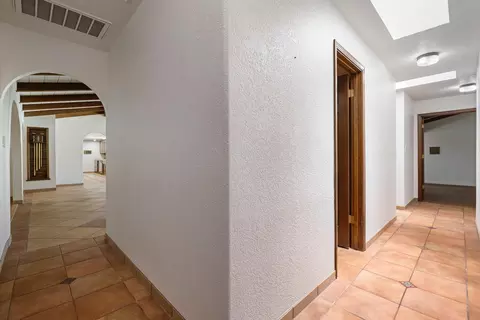 Entry Way - 3904 Trillium Ave, Modesto, CA 95356 photo 13 of 15