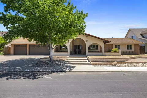 Exterior - 3904 Trillium Ave, Modesto, CA 95356 photo 2 of 9