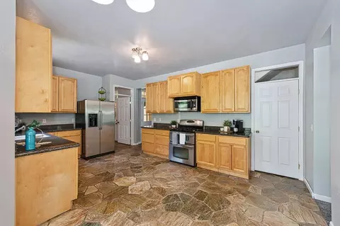Kitchen - 36000 Culberson, Alta, CA 95701 photo 4 of 7