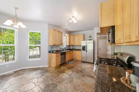 Kitchen - 36000 Culberson, Alta, CA 95701 photo 3 of 7