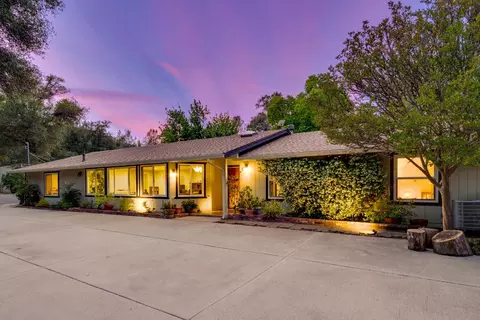 22998 Cottage Hill Dr, Grass Valley, CA 95949