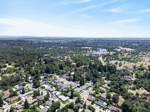 View/Area - 3812 Dell Rd, Carmichael, CA 95608 photo 5 of 6