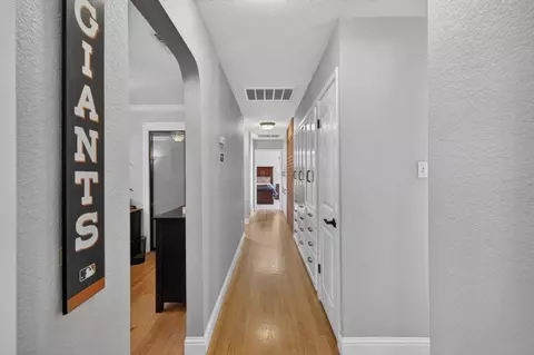Entry Way - 3812 Dell Rd, Carmichael, CA 95608 photo 3 of 3