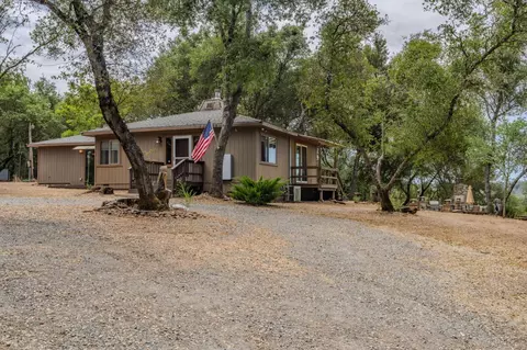 3011 Golden Gate Dr, San Andreas, CA 95249