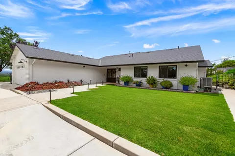 Exterior - 4001 Walnut Dr, Rescue, CA 95672 photo 5 of 11