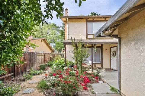 Exterior - 3030 Albany Ave, Davis, CA 95618 photo 10 of 14