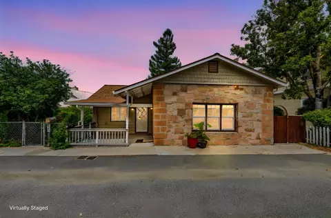 8263 Main St, Mokelumne Hill, CA 95245