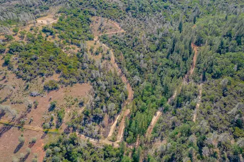 14040 Deadmans Flat Rd, Grass Valley, CA 95949 photo 3