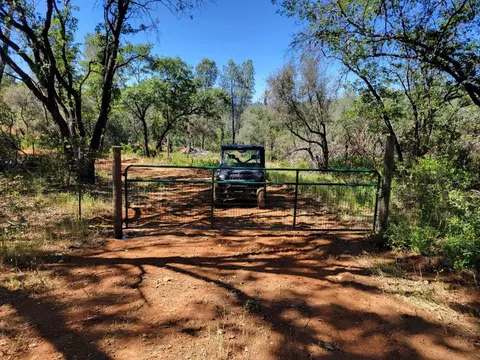 14040 Deadmans Flat Rd, Grass Valley, CA 95949 photo 15