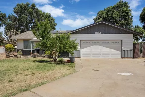 13643 Pinto Ln, Lodi, CA 95240