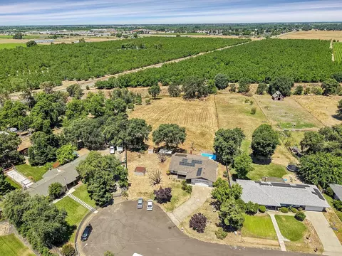 View/Area - 13643 Pinto Ln, Lodi, CA 95240 photo 1 of 19
