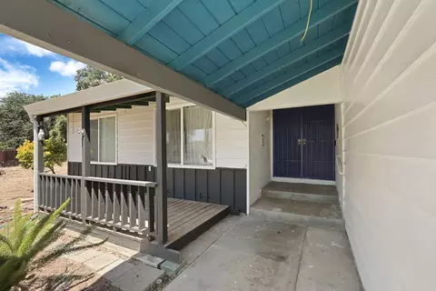 Exterior - 13643 Pinto Ln, Lodi, CA 95240 photo 5 of 11