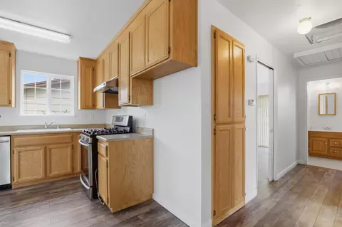 Entry Way - 2715 California St, Sutter, CA 95982 photo 1 of 3