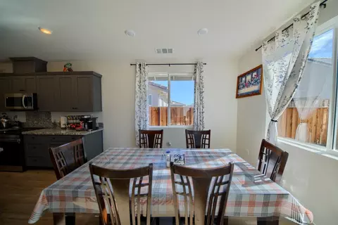Dining - 2132 Emerald Ranch Rd, Patterson, CA 95363 photo 2 of 2