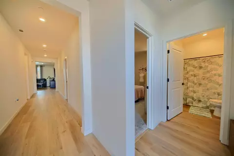 Entry Way - 2132 Emerald Ranch Rd, Patterson, CA 95363 photo 5 of 11
