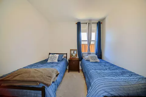 Bedroom - 2132 Emerald Ranch Rd, Patterson, CA 95363 photo 2 of 4