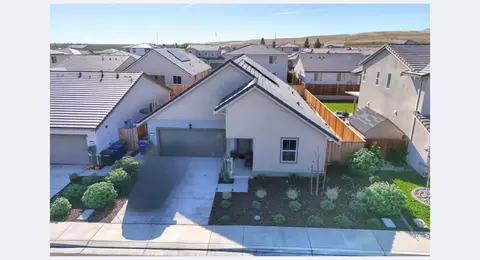2132 Emerald Ranch Rd, Patterson, CA 95363