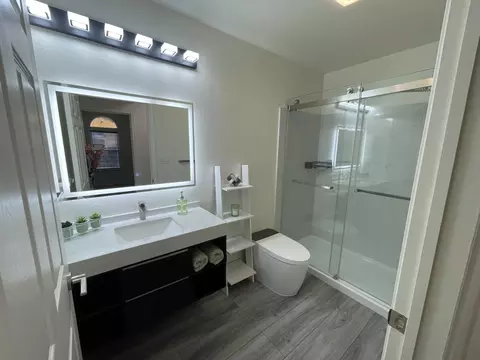 Bath - 1716 Ramson Dr, Turlock, CA 95380 photo 6 of 6