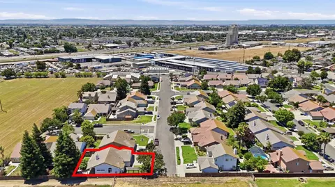 View/Area - 1716 Ramson Dr, Turlock, CA 95380 photo 2 of 4